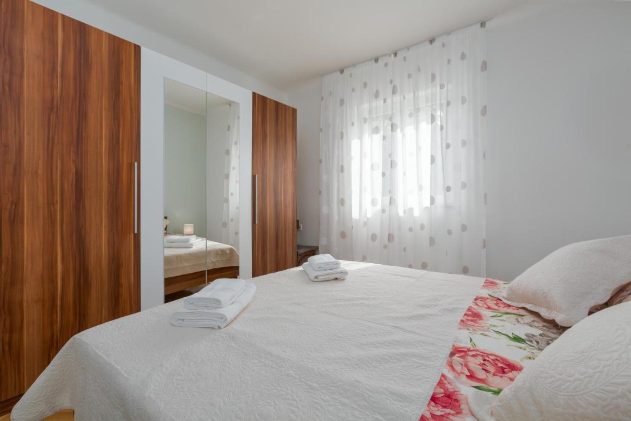 Apartment Agnese2 Rovinj Exterior foto